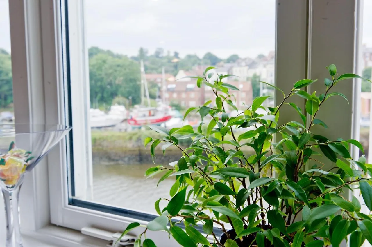 Watermark Apartments Whitby 0*,  Reino Unido