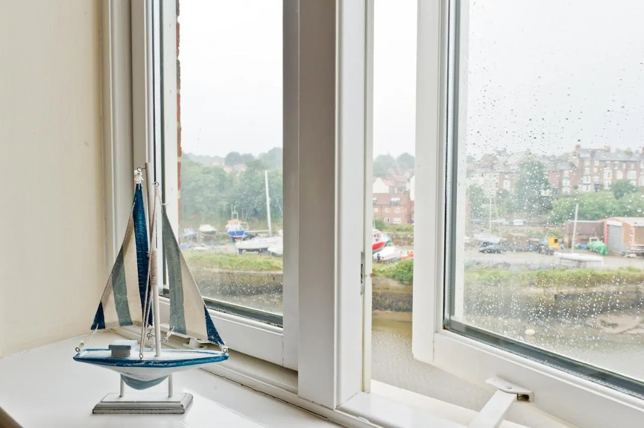 Watermark Apartments Whitby